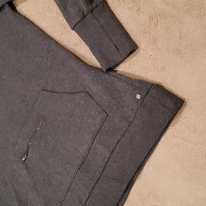 FABLETICS women's size L cowl neck sweatshirt